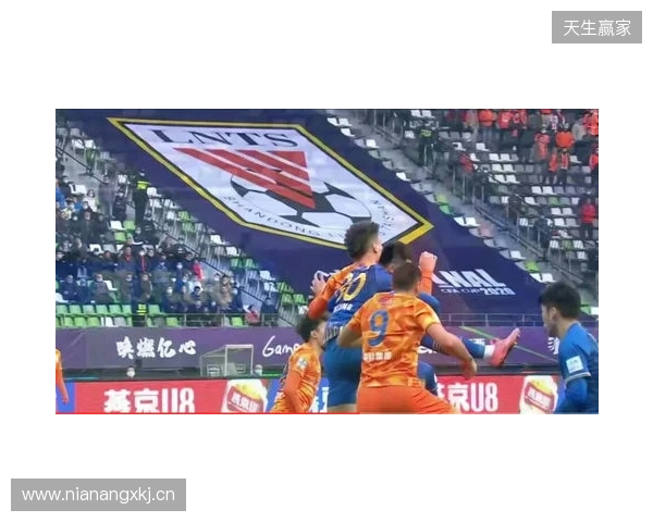 博主:国安下午集结韩佳奇现身,个别球员已从基地搬走私人物品 博主:国安下午集结韩佳奇现身,个别球员已从基地搬走私人物品