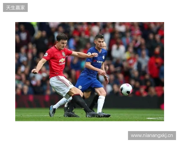 官方：马奎尔与曼联续约至2027年夏天，附带一年续约选项